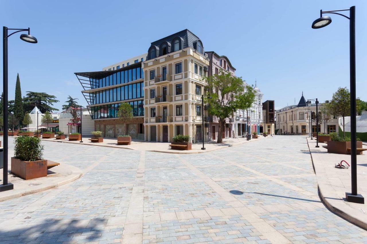 Modern Apartment In The Heart Of Old Тбілісі Екстер'єр фото